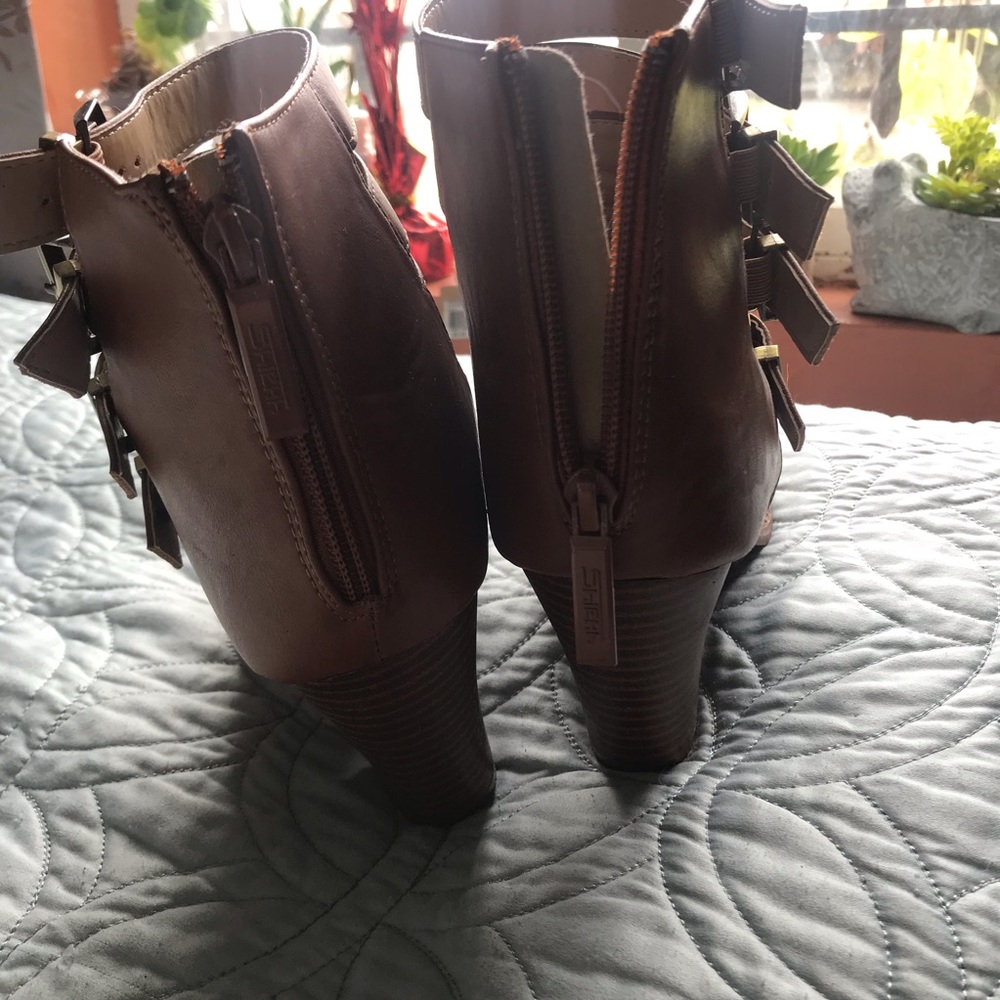 Brown Booties - Picture 4 of 4